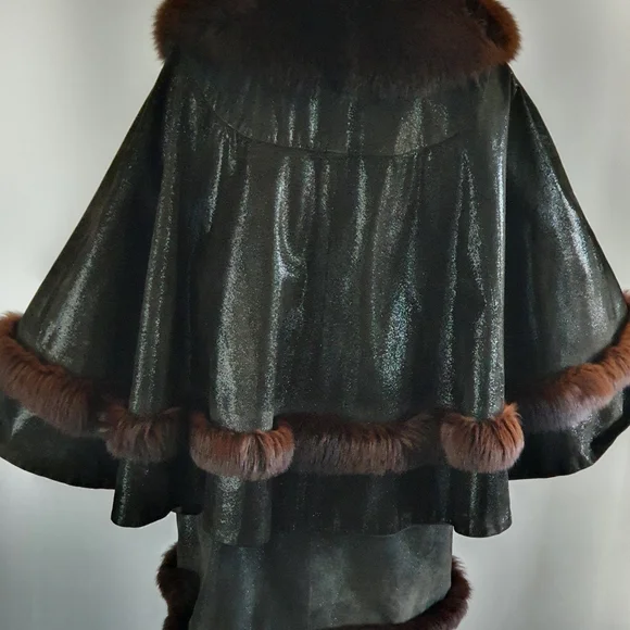 leather and fox fur trim women cape,coat, jacket, size L-XL - Picture 10 of 10